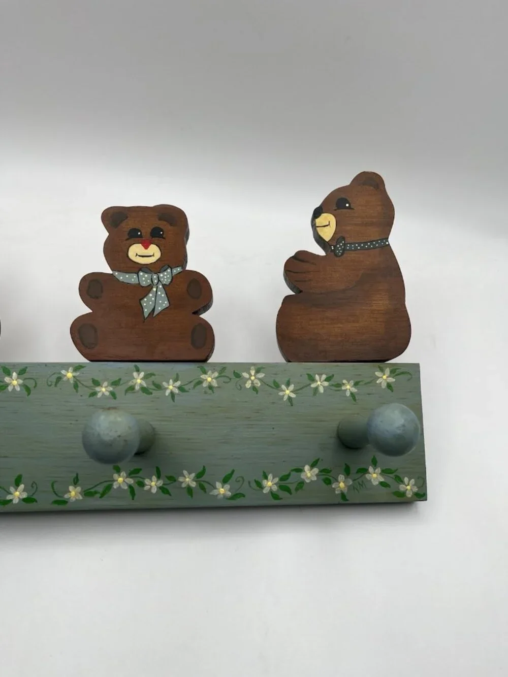 Vintage Teddy Bear Wooden Wall Coat Rack Nursery Peg Hand Painted Cottage Baby
